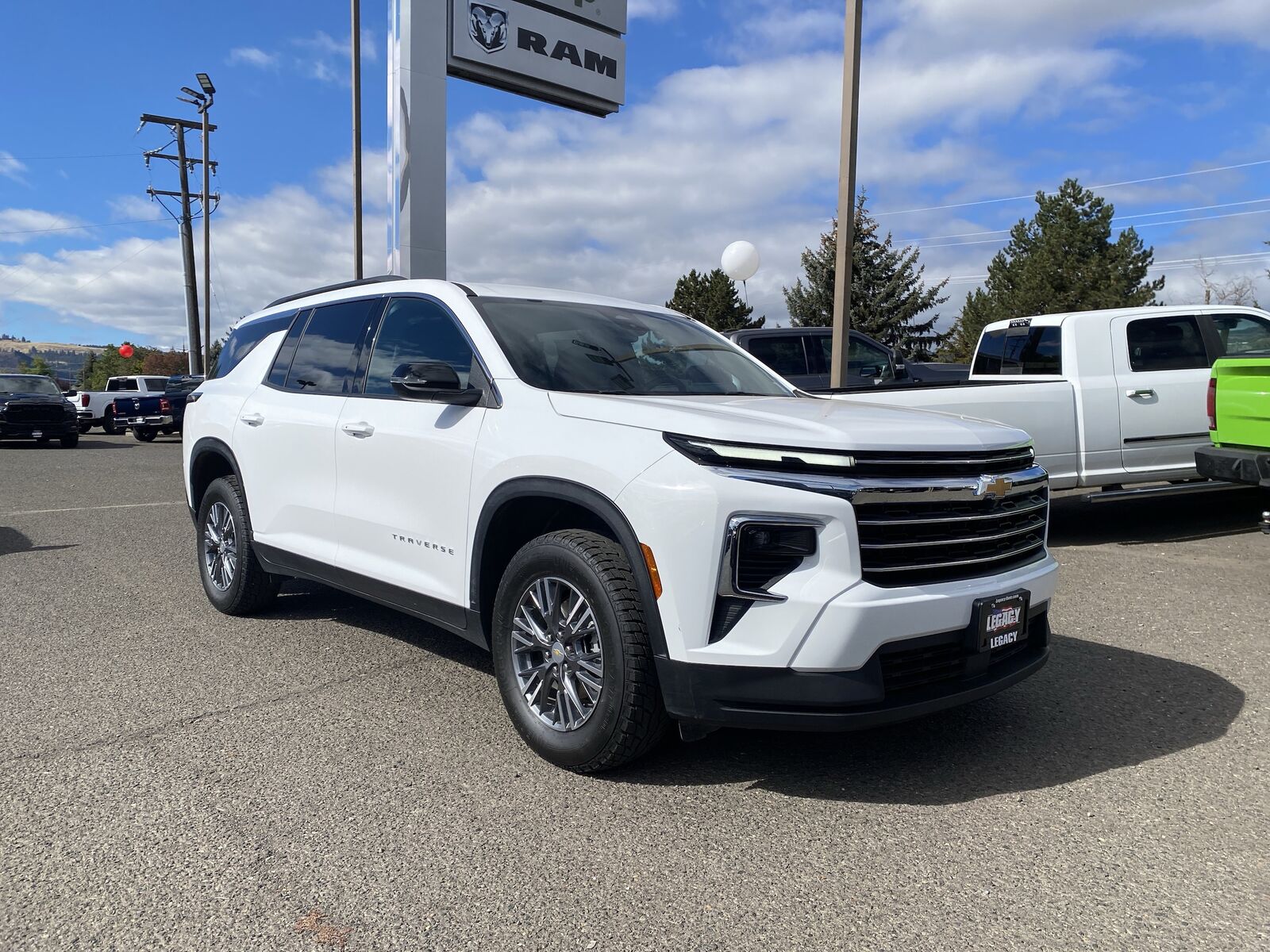 2026 CHEVROLET Traverse