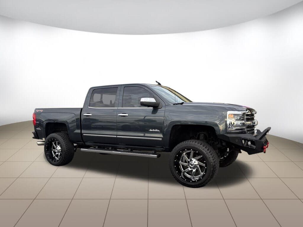 2017 CHEVROLET Silverado