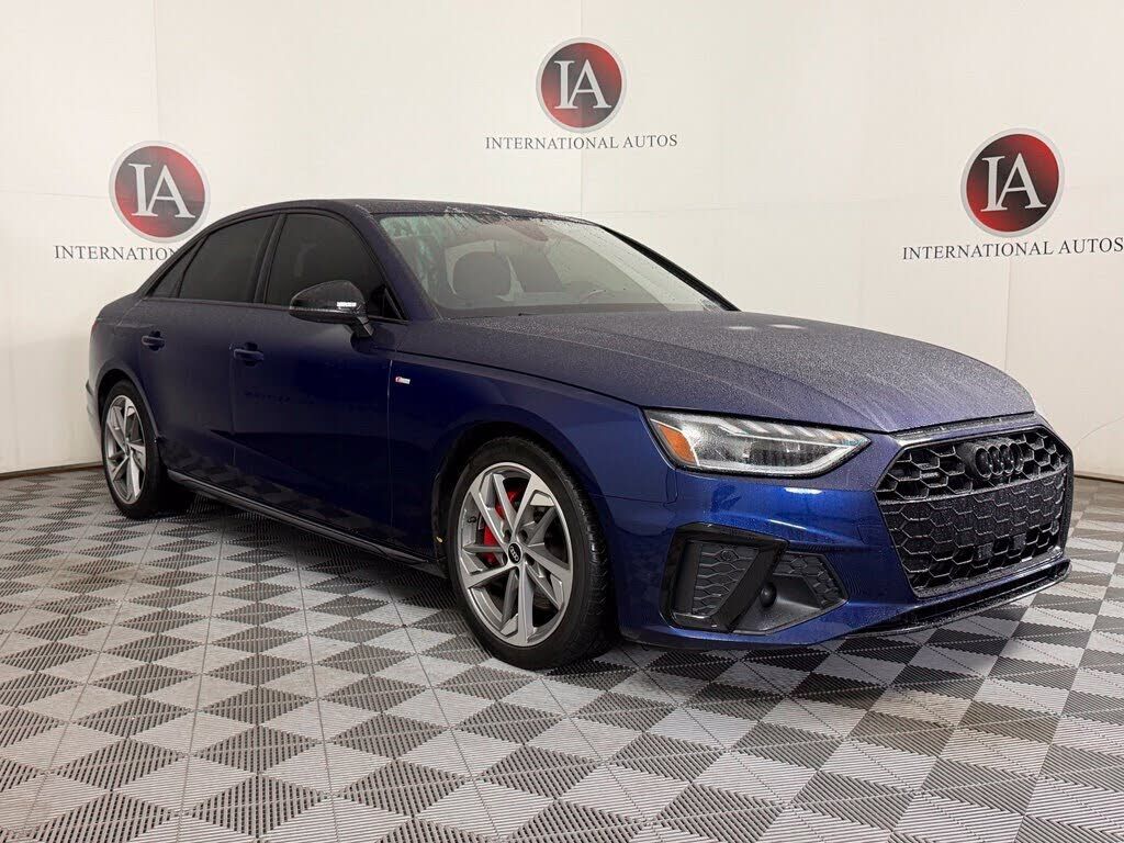 2022 AUDI A4