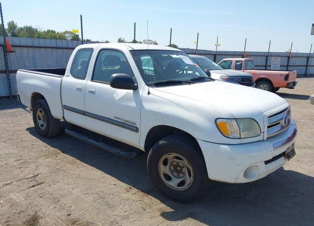 2003 TOYOTA Tundra