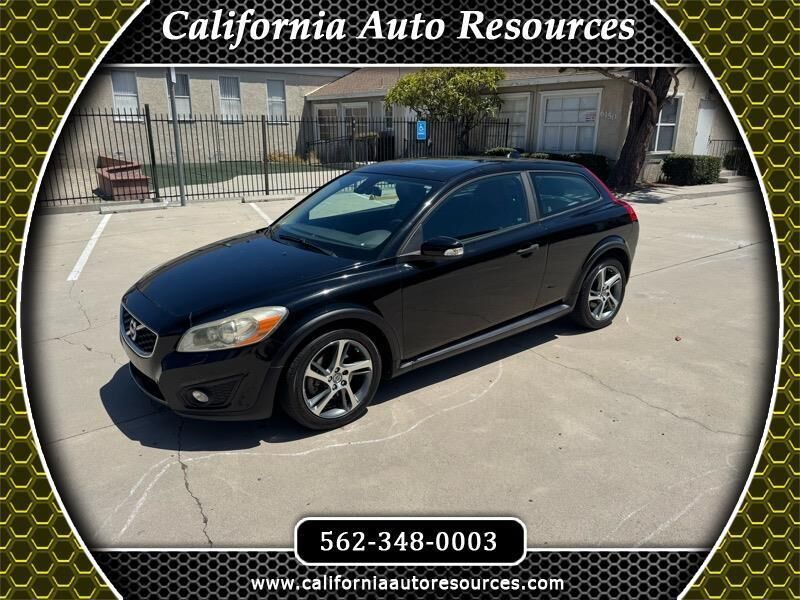 2013 VOLVO C30
