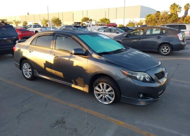 2010 TOYOTA Corolla