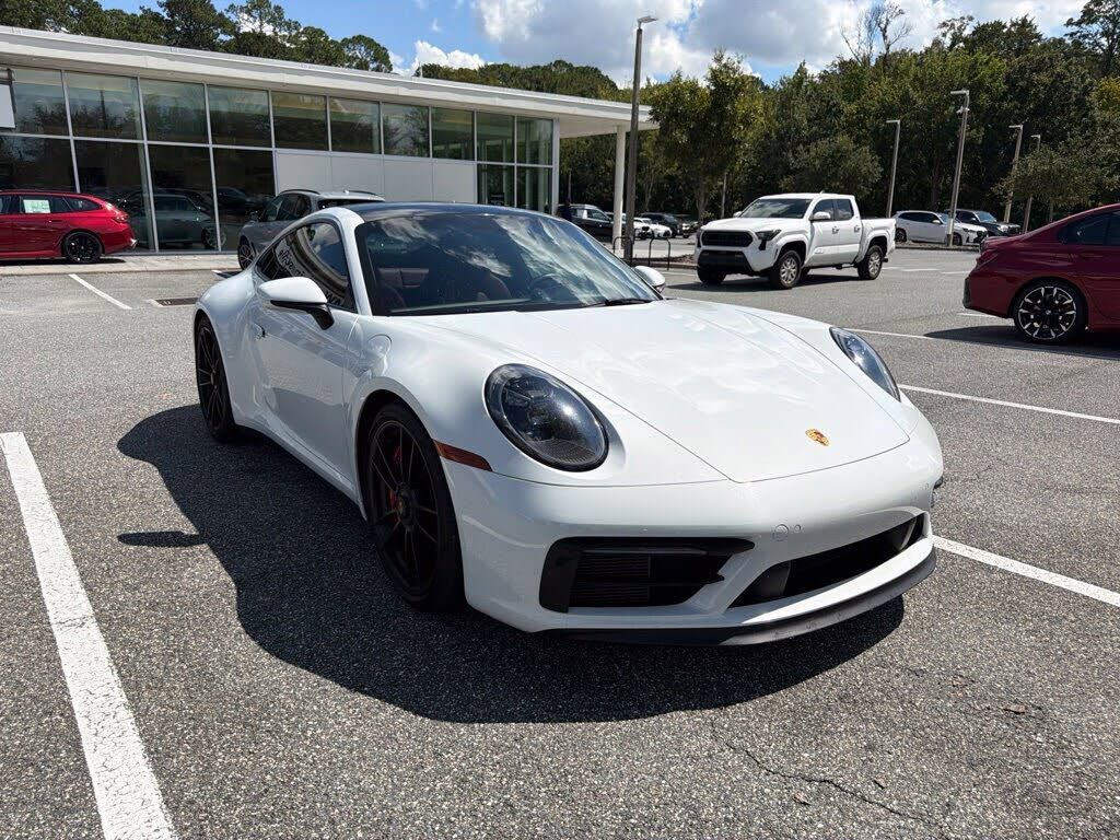 2022 PORSCHE 911