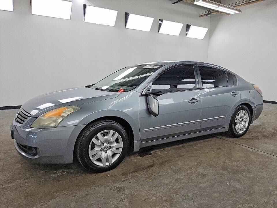 2009 NISSAN Altima