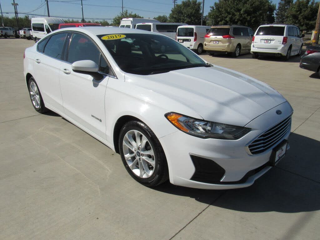 2019 FORD Fusion