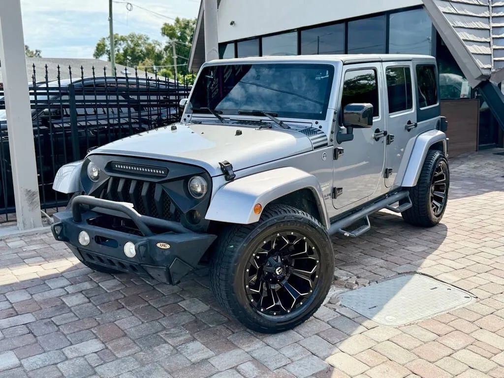 2013 JEEP Wrangler