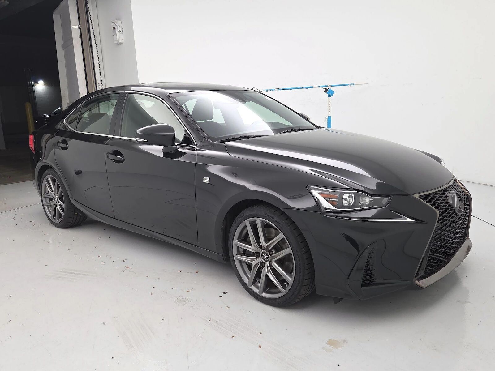 2020 LEXUS IS