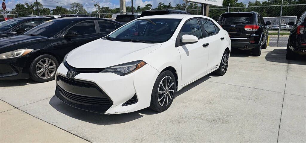 2017 TOYOTA Corolla
