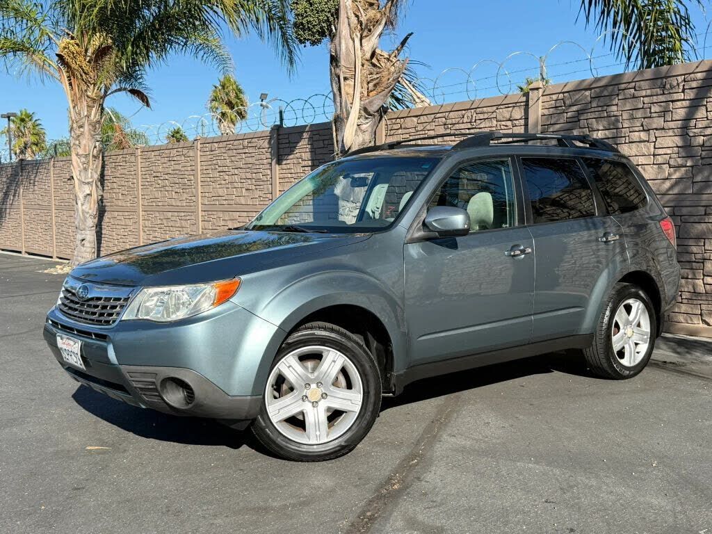 2010 SUBARU Forester