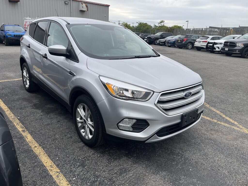 2019 FORD Escape
