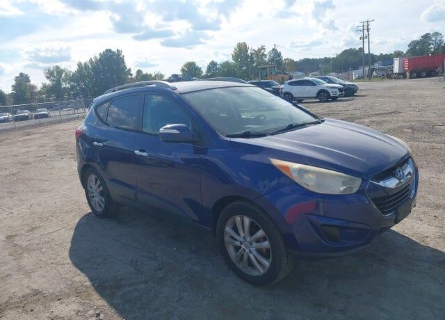 2011 HYUNDAI Tucson