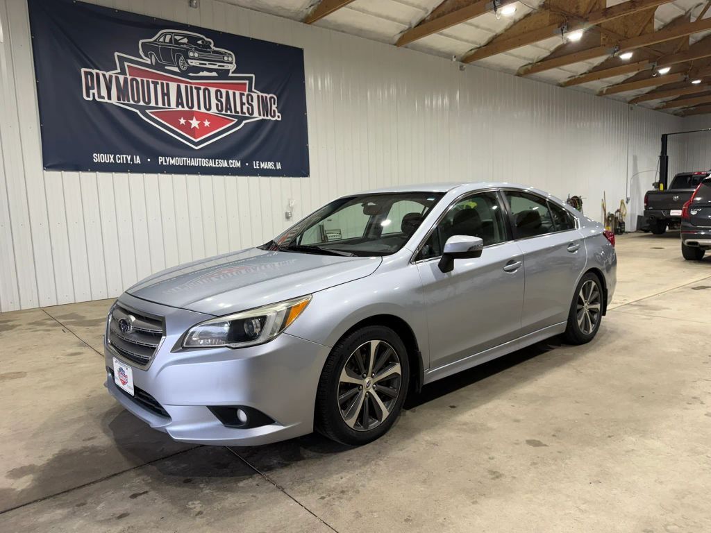2015 SUBARU Legacy
