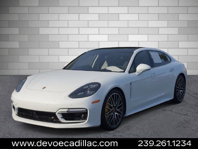 2023 PORSCHE Panamera