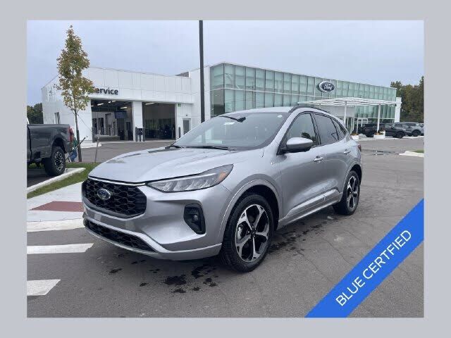 2023 FORD Escape