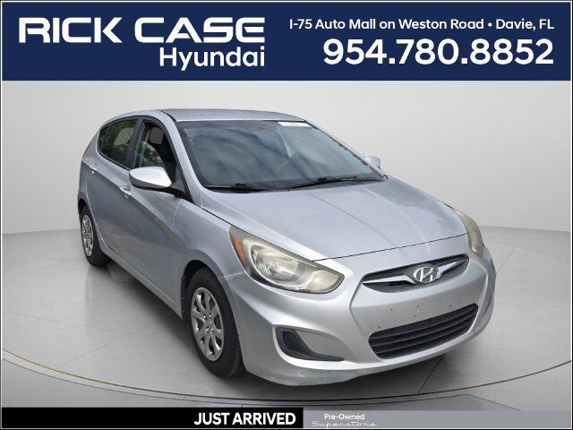 2014 HYUNDAI Accent