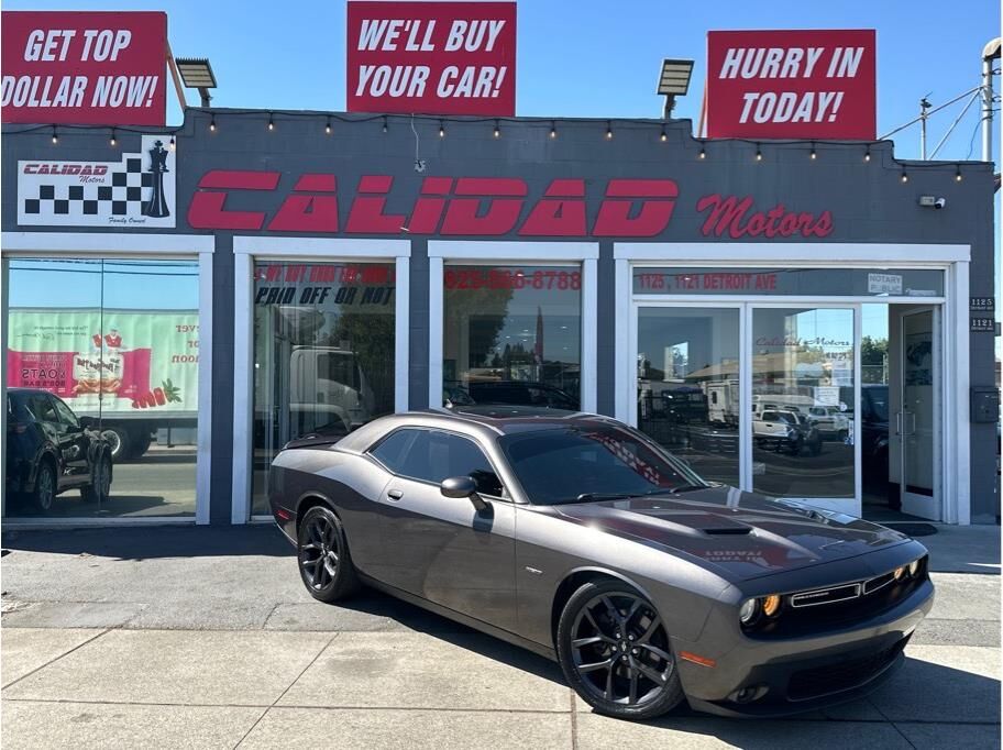 2016 DODGE Challenger
