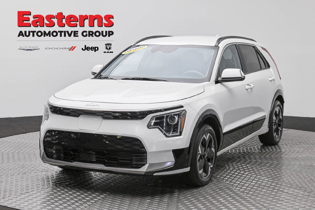 2023 KIA Niro