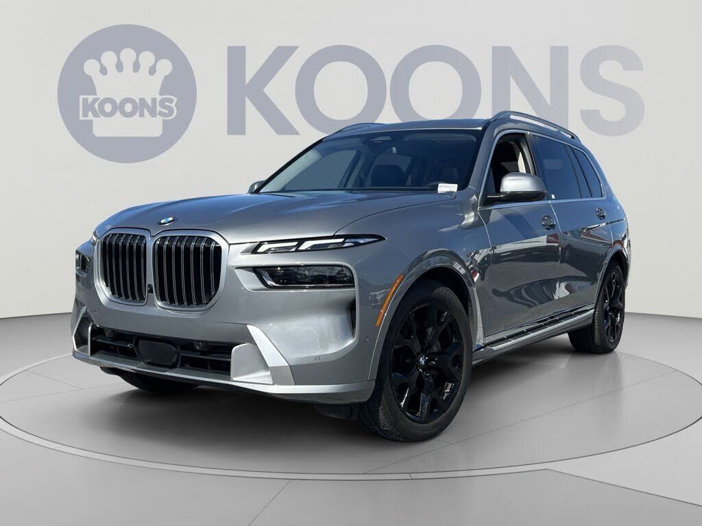 2025 BMW X7