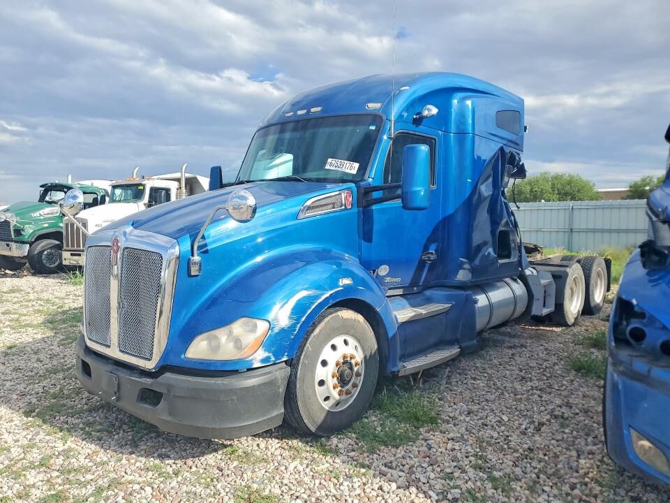 2017 KENWORTH T680