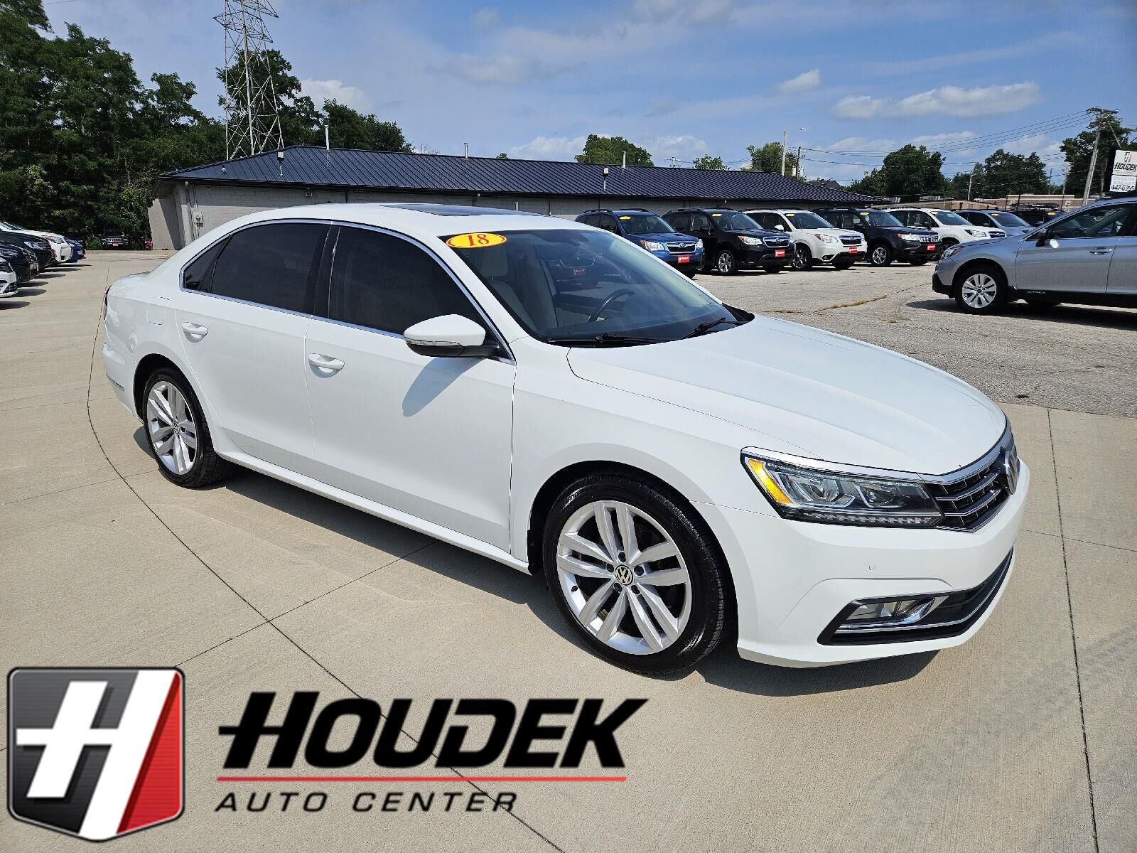 2018 VOLKSWAGEN Passat