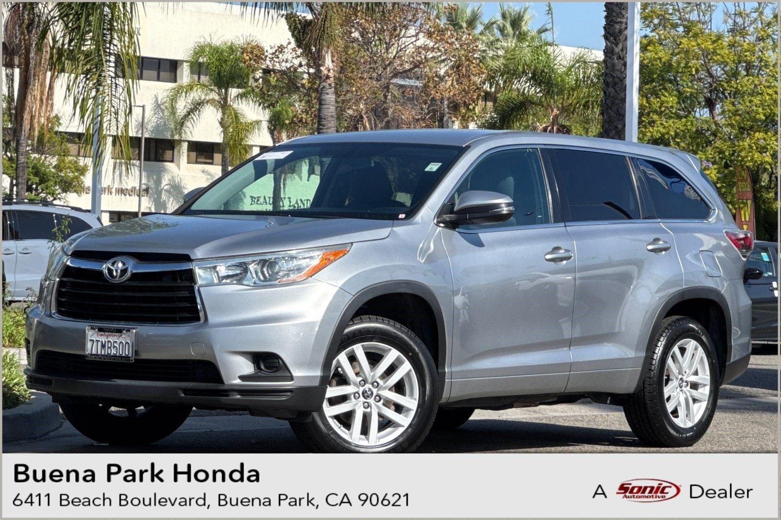 2016 TOYOTA Highlander