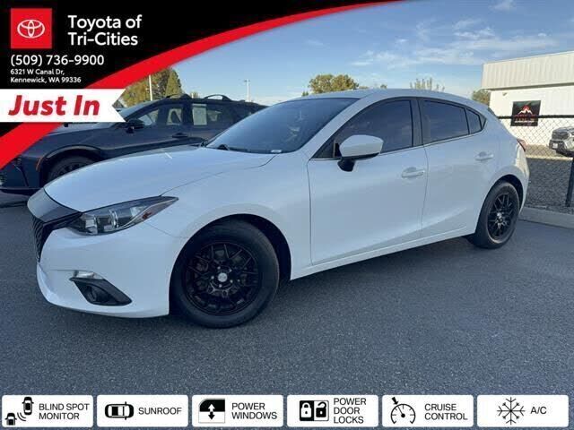 2016 MAZDA Mazda3
