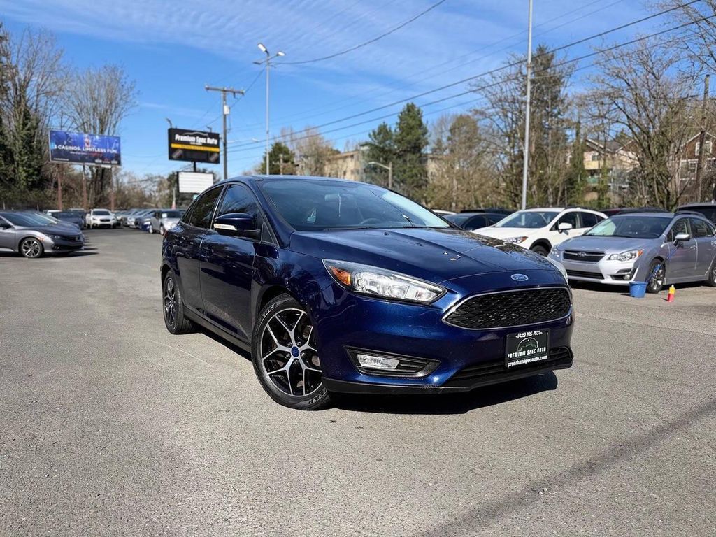 2017 FORD Focus
