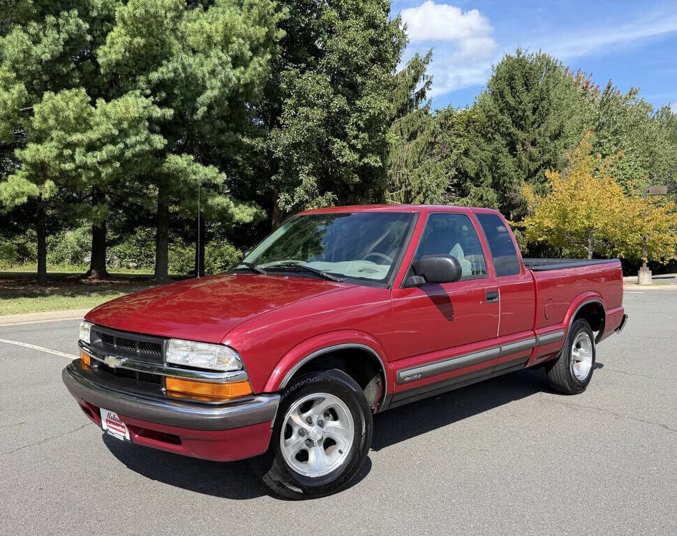 2000 CHEVROLET S-10 Pickup