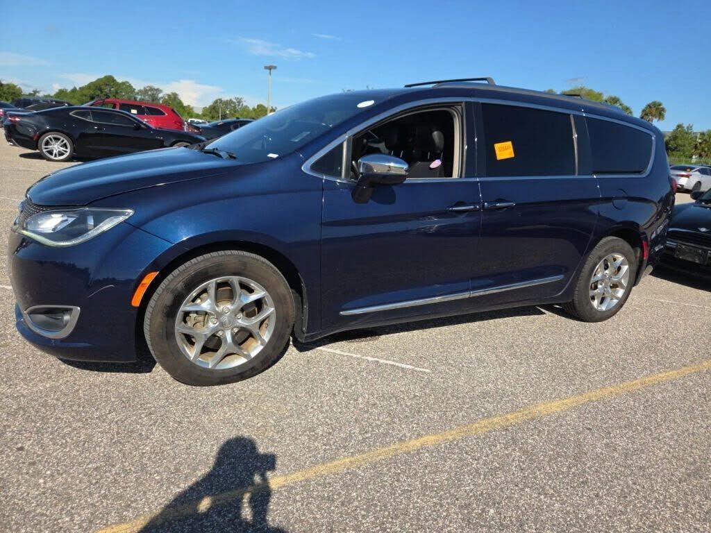 2018 CHRYSLER Pacifica