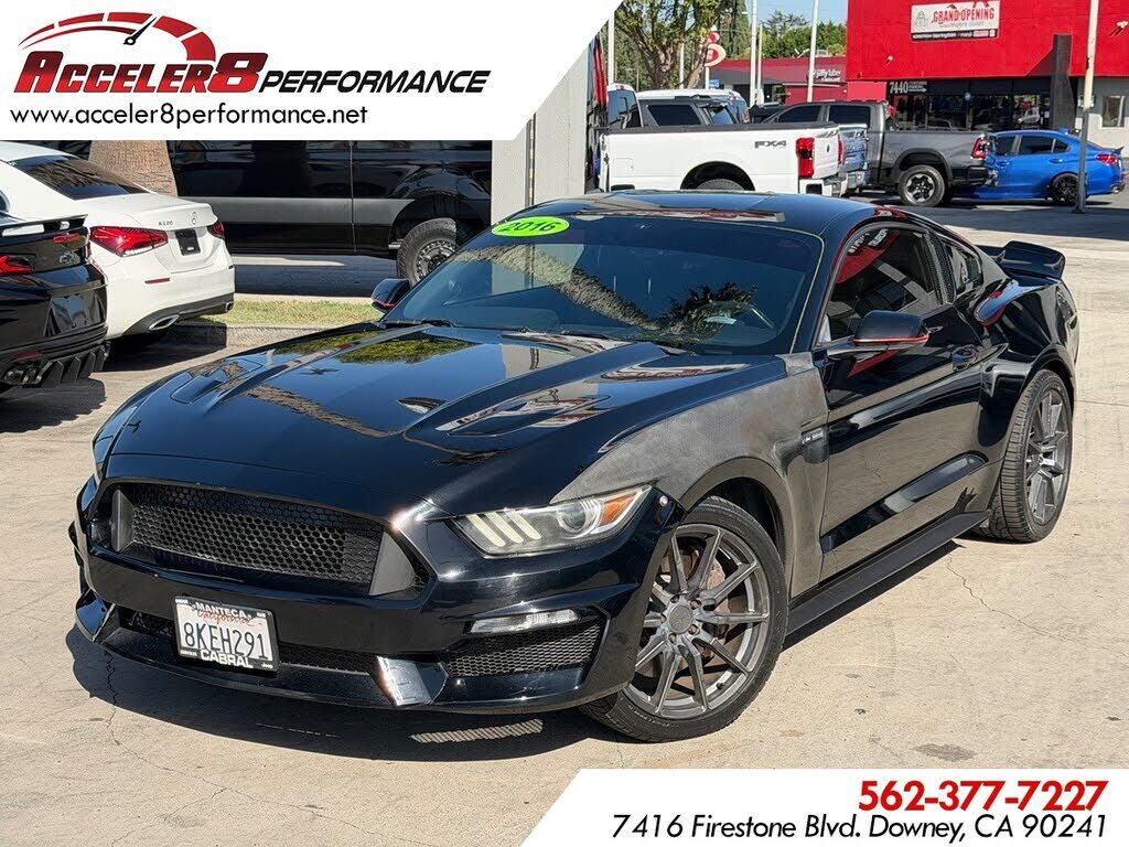 2016 FORD Mustang