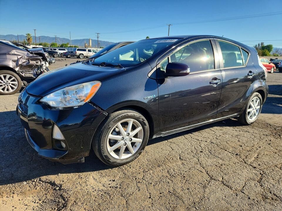 2012 TOYOTA Prius