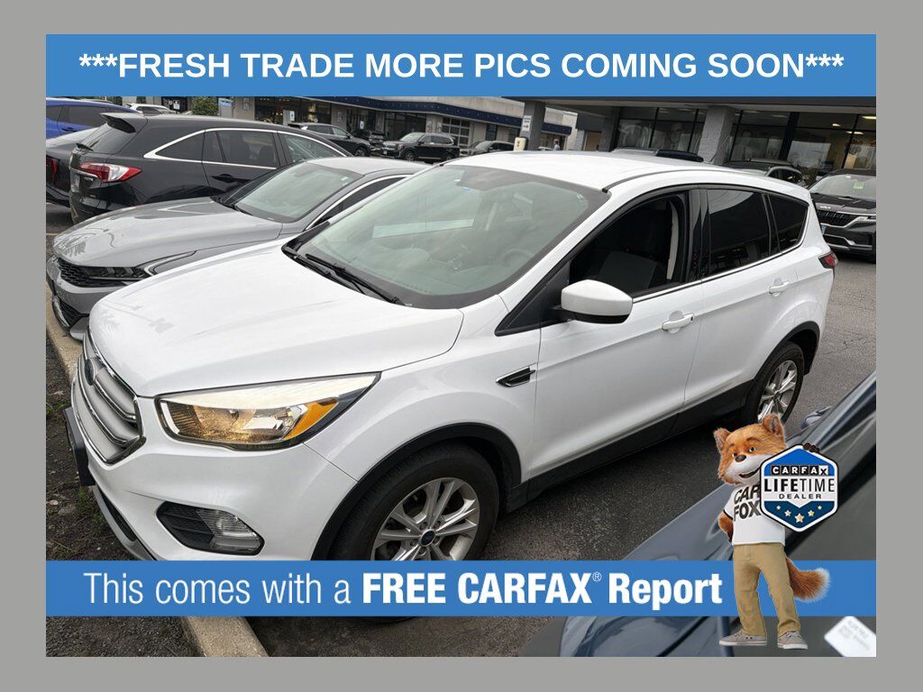 2017 FORD Escape