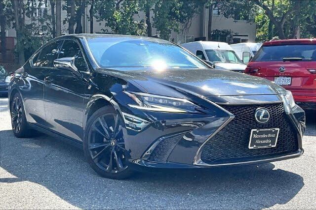 2022 LEXUS ES