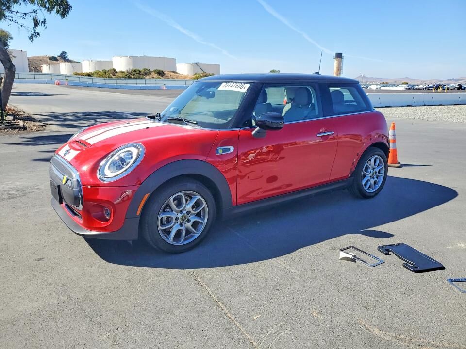 2021 MINI Cooper