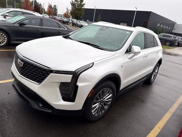 2024 CADILLAC XT4