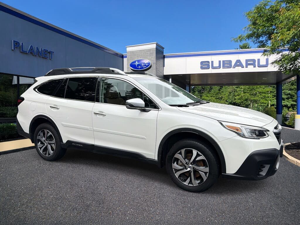 2022 SUBARU Outback