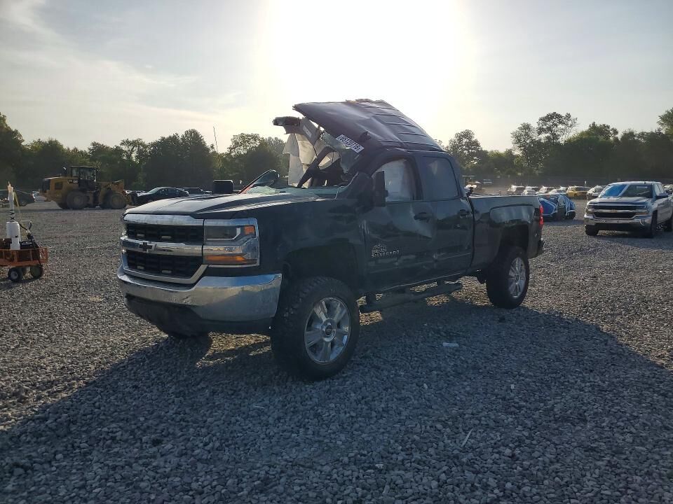 2018 CHEVROLET Silverado