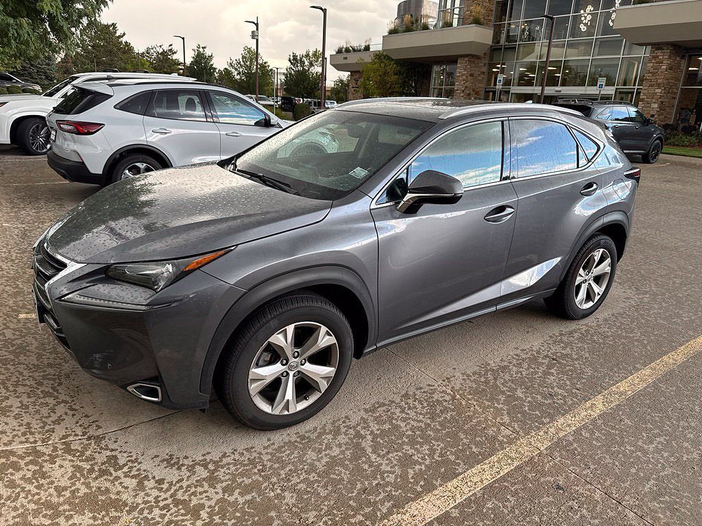 2017 LEXUS NX