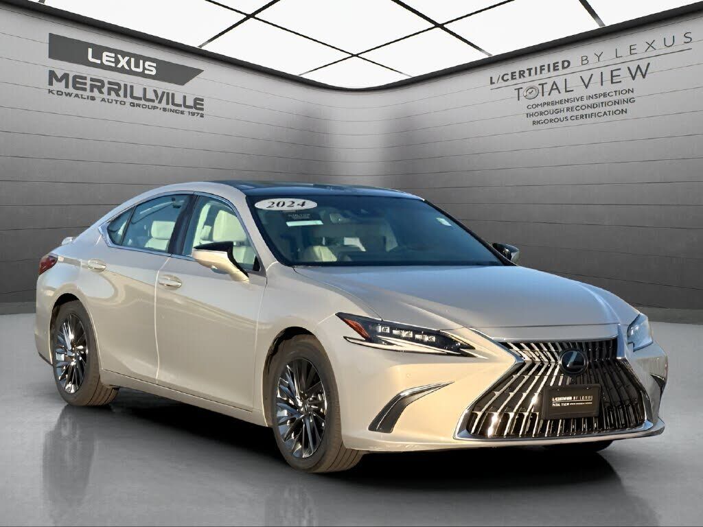 2024 LEXUS ES