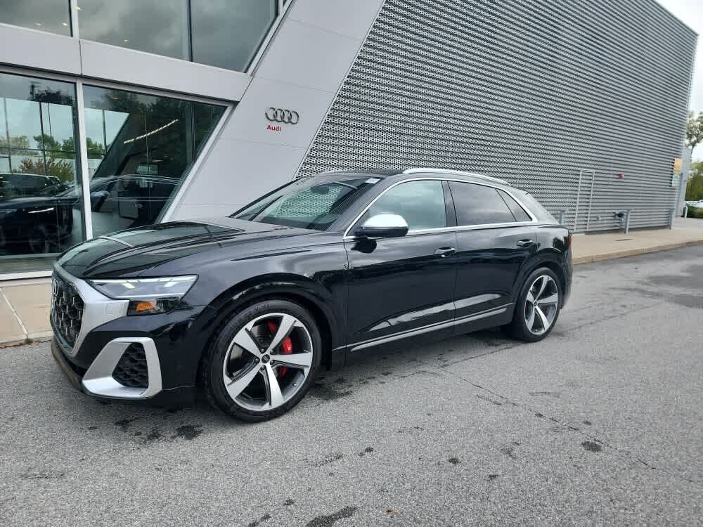 2024 AUDI SQ8