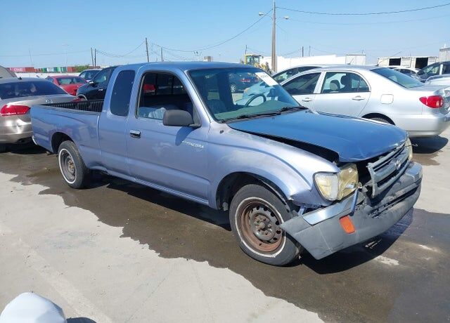 2000 TOYOTA Tacoma