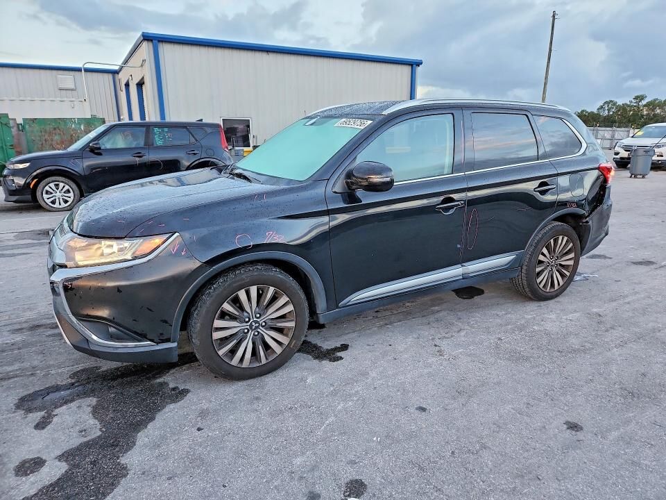 2019 MITSUBISHI Outlander