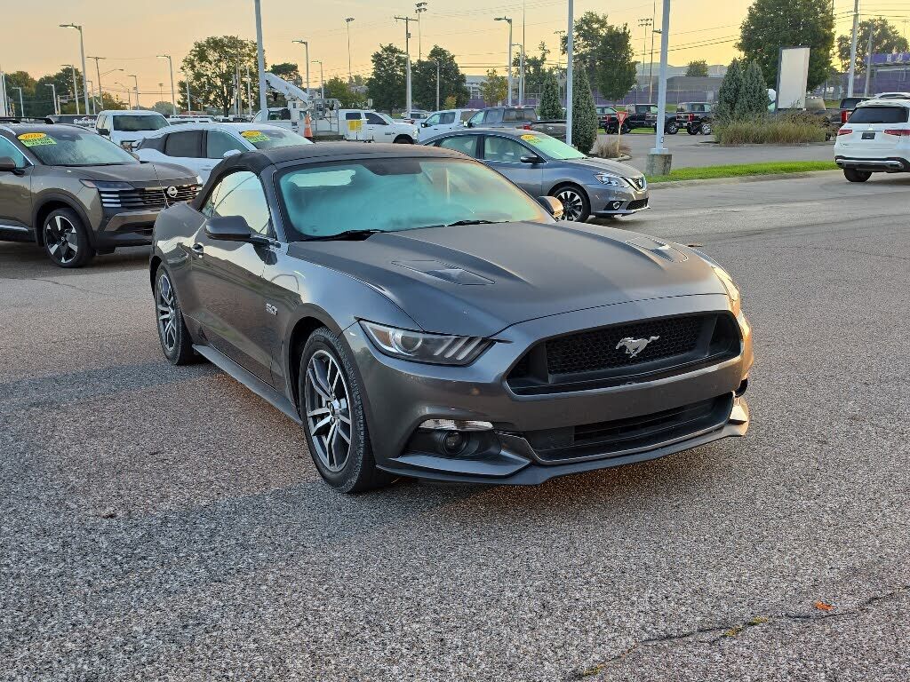 2015 FORD Mustang