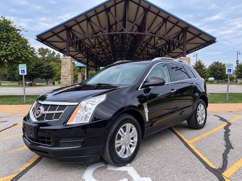 2010 CADILLAC SRX