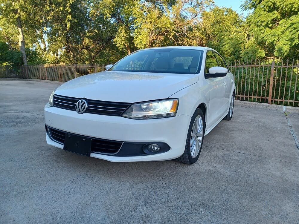 2013 VOLKSWAGEN Jetta