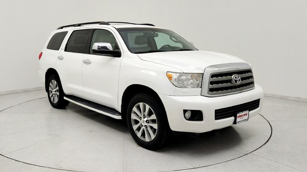 2017 TOYOTA Sequoia