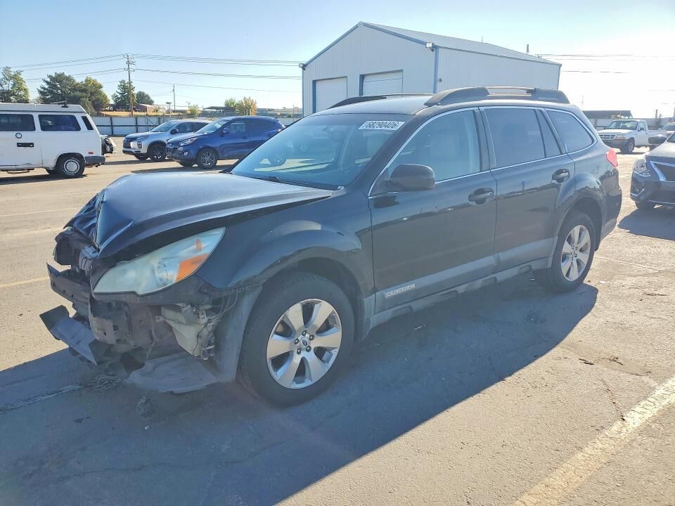 2012 SUBARU Outback