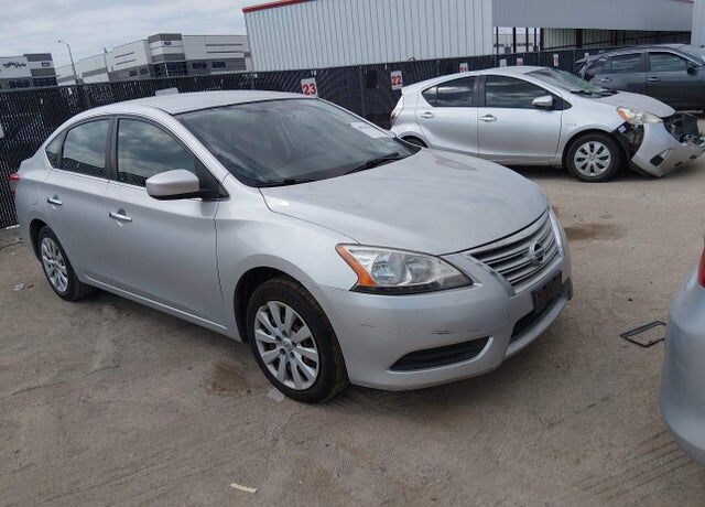 2015 NISSAN Sentra