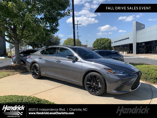 2022 LEXUS ES