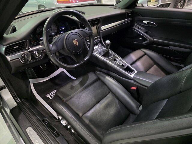 2014 PORSCHE 911